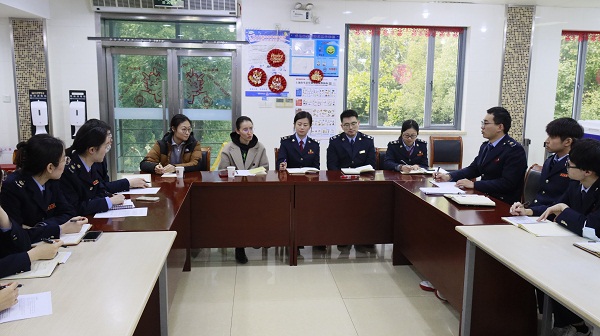 楊浦區稅務局召開“公職律師在一線”法制座談會