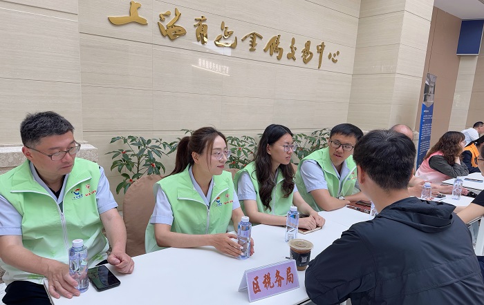普陀税务局走访物贸大厦 赋能大宗商品企业高质量发展