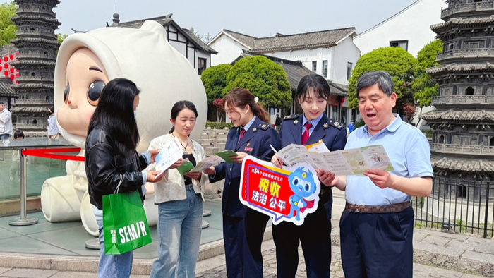 从F1嘉年华到草莓大棚，解码上海春日经济的“税动力”