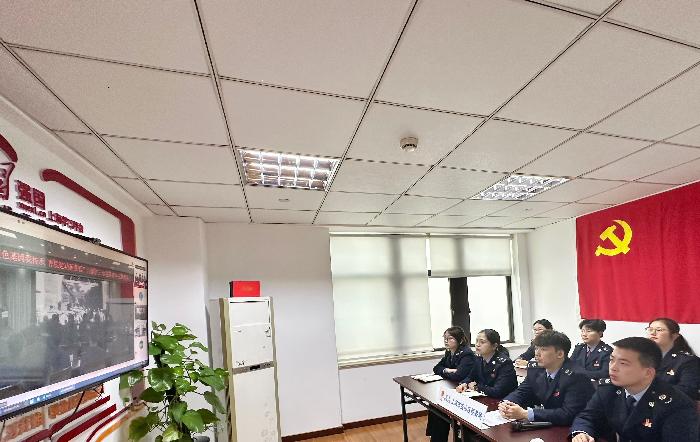 紅色基因我傳承 青稅建功新征程——寶山區稅務局組織參加滬川渝三地稅務青年主題聯學活動