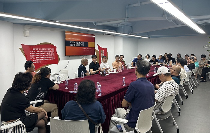 優化服務 靠前輔導 區局助力個體工商戶適應稅收徵收方式調整