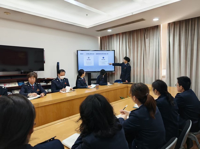 以學促幹強本領 青秀賦能優服務——靜安區稅務局辦稅服務廳開展高頻難點業務專項培訓