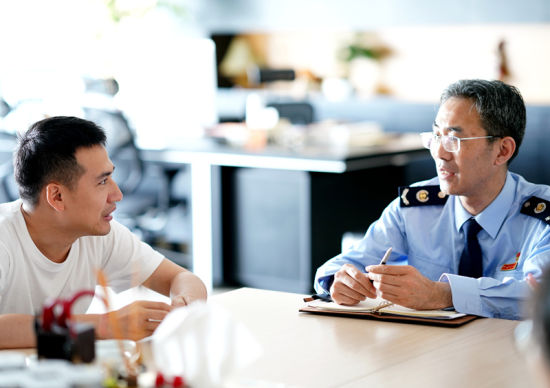 //shanghai.chinatax.gov.cn/gate/big5/www.sh.chinanews.com/2019/0718/U826P939DT20190718181215.jpg